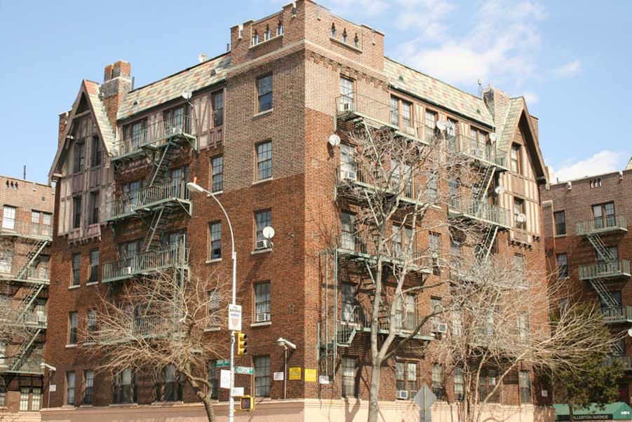 Lehman College Art Gallery Architecture/The COOPS